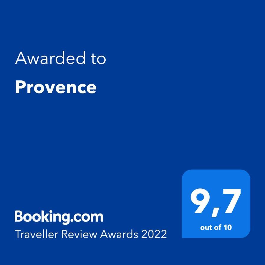 مبيت وإفطار كارْبُنْترا Provence المظهر الخارجي الصورة